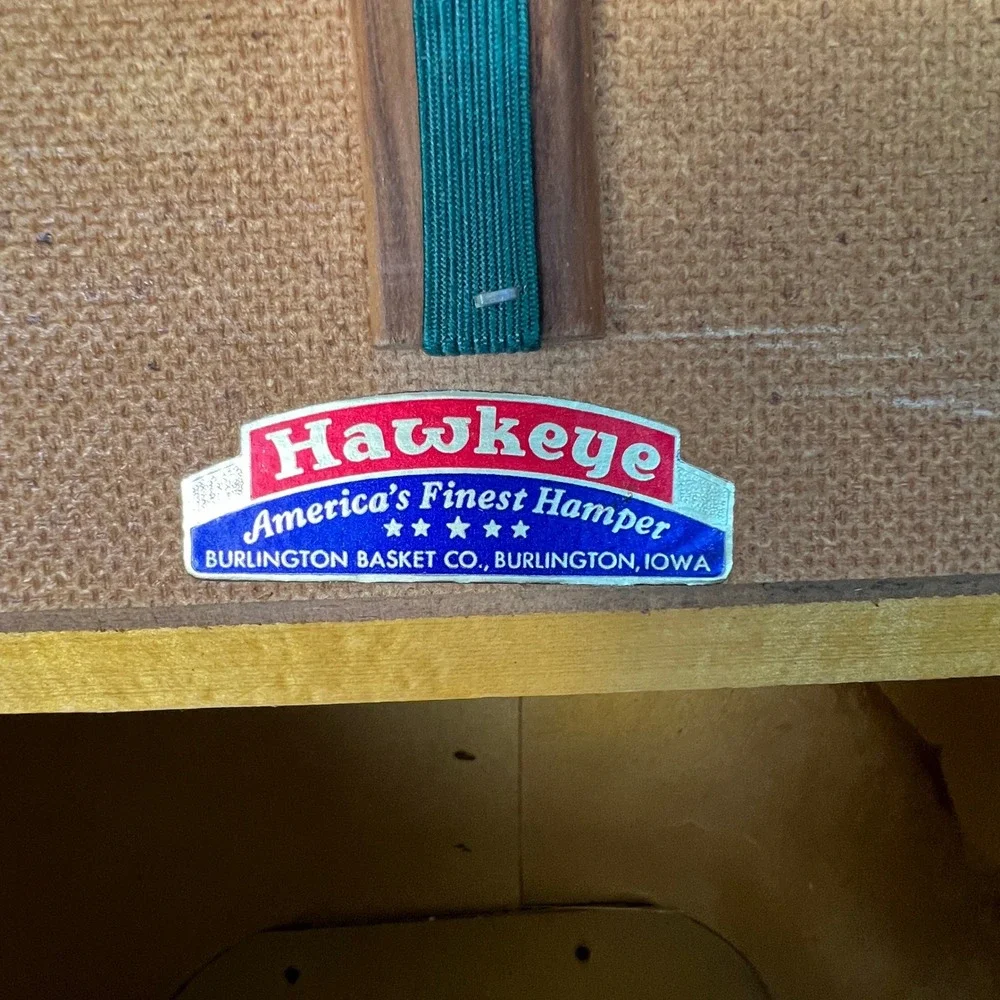 Hawkeye vintage picnic